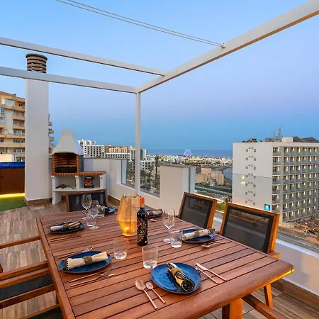 Luxury Penthouse Sea Views- Jacuzzi - Sauna *